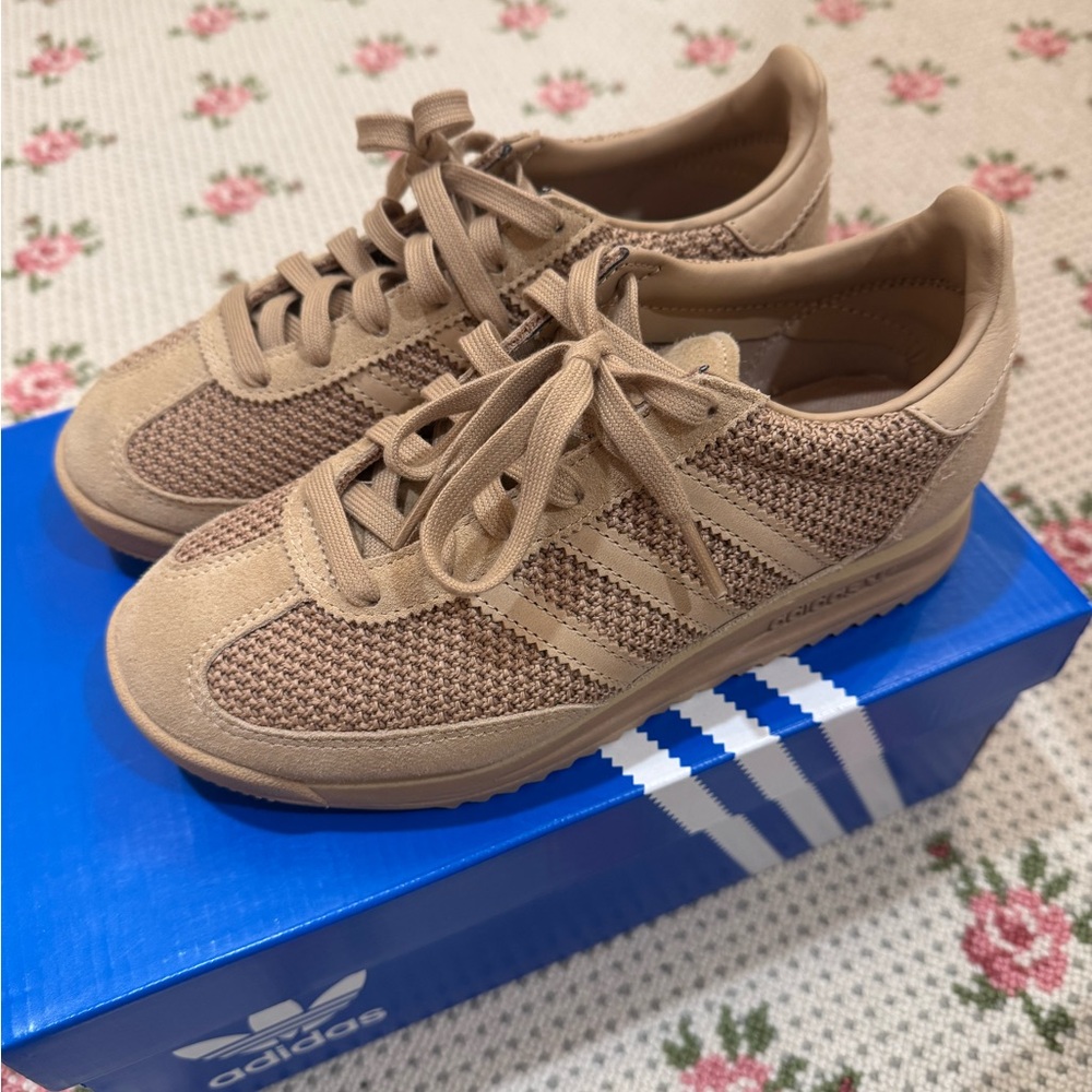 Adidas SL 72 RS Sneakers in warm sandstone. worn once - Picture 2 of 5